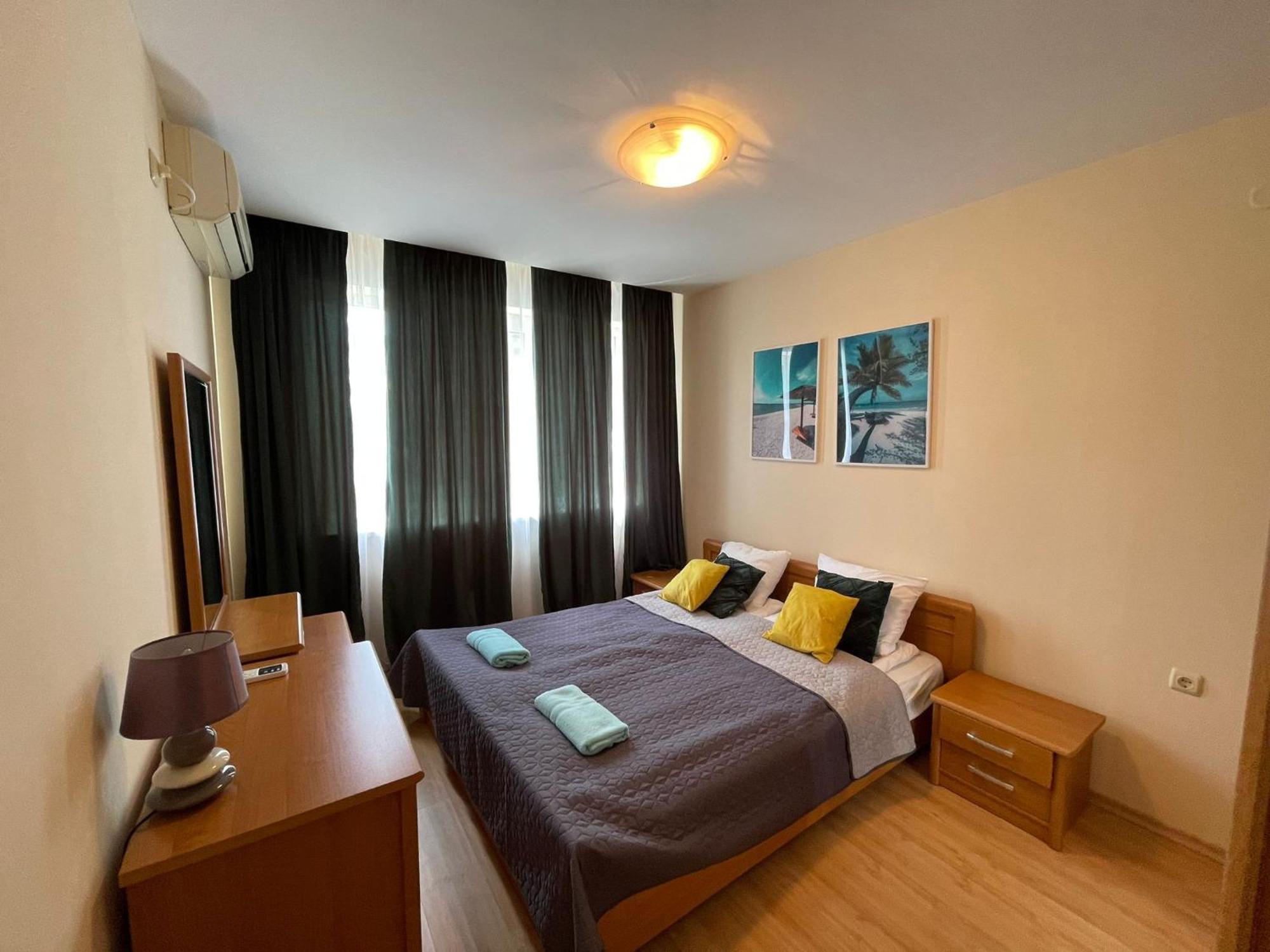 Green Fort - Prestige Sea Viev Apartments Pantai Sunny Bagian luar foto