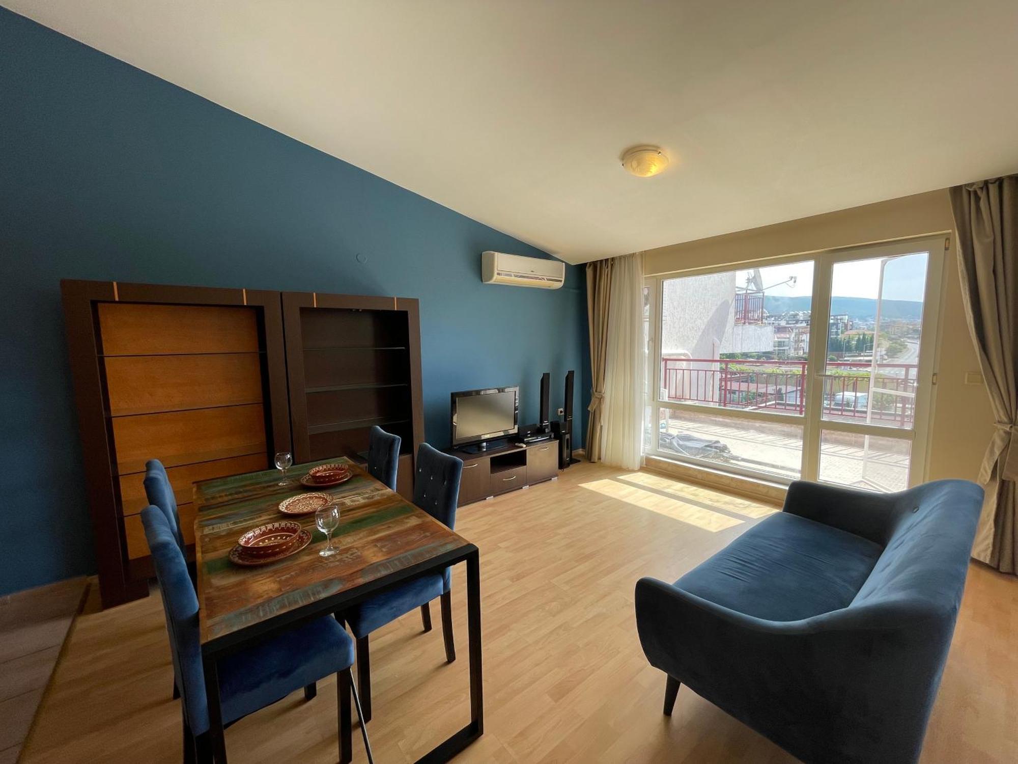 Green Fort - Prestige Sea Viev Apartments Pantai Sunny Bagian luar foto